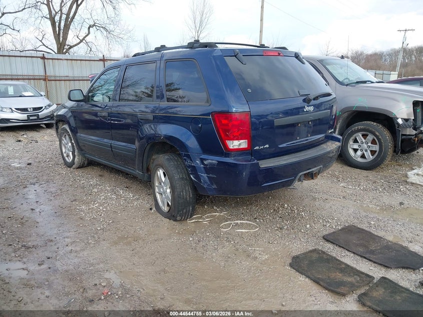 2005 Jeep Grand Cherokee Laredo