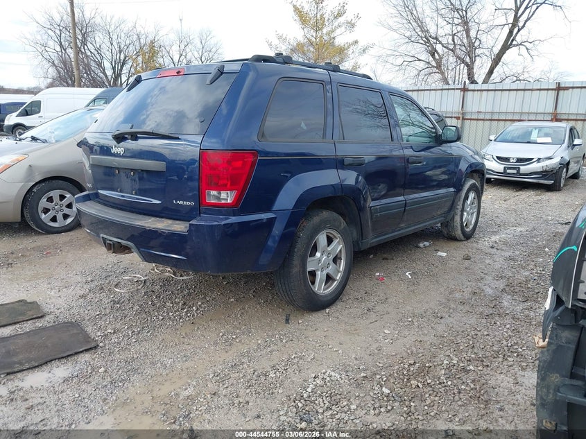 2005 Jeep Grand Cherokee Laredo