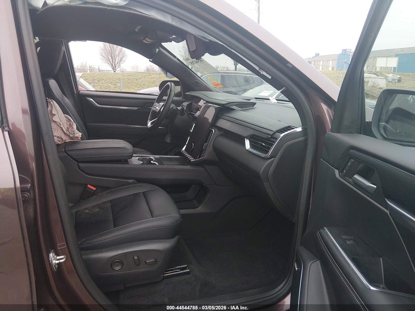 2024 GMC Acadia Fwd Elevation