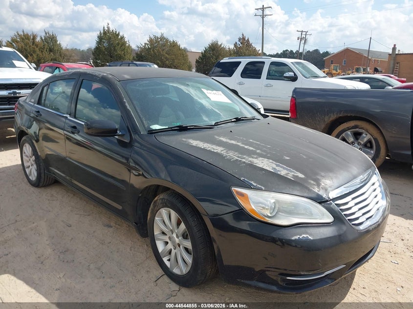 1C3CCBBB2DN624720 CHRYSLER 200 Photo 1