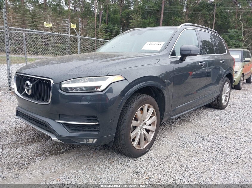 2016 Volvo Xc90 T6 Momentum