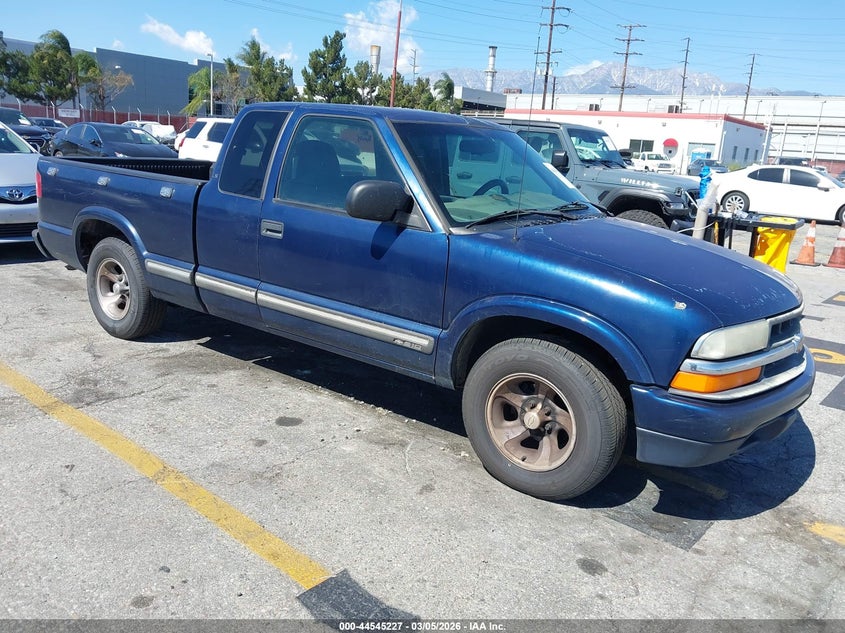 2001 Chevrolet S-10 Ls