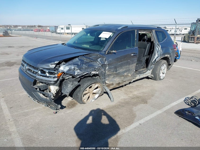 2018 Volkswagen Atlas 3.6l V6 Se 1V2KR2CA0JC573803 photo 1
