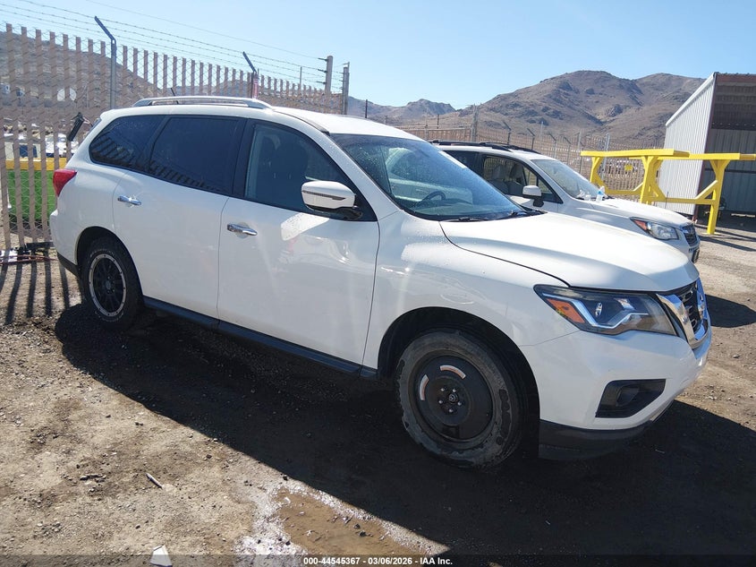 5N1DR2MM2HC637431 NISSAN PATHFINDER Photo 1