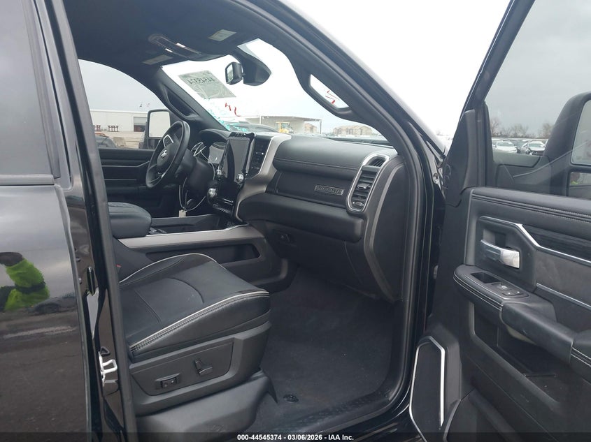 2024 Ram 2500 Laramie 4X4 6'4 Box