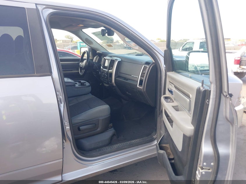 2019 Ram 1500 Classic Big Horn 4X4 5'7 Box