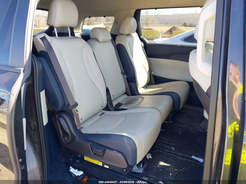 2025 Kia Carnival Mpv Ex VIN: KNDNC5K31S6457384 Lot: 44545427