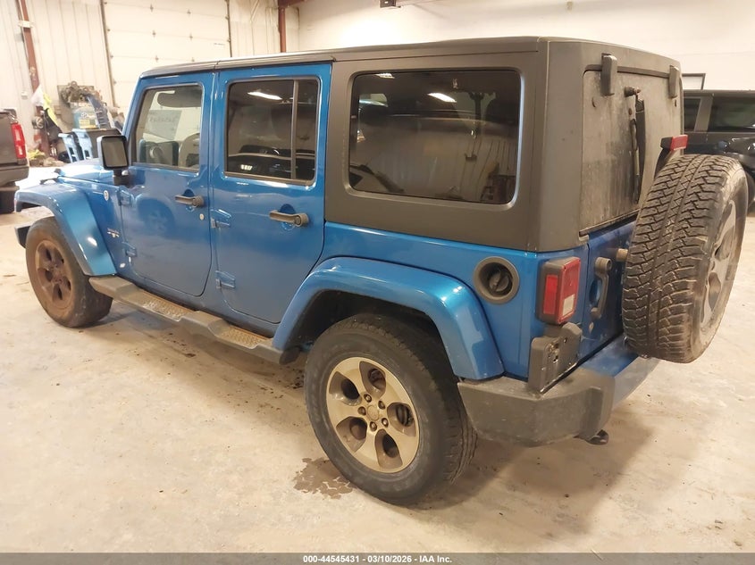 2016 Jeep Wrangler Unlimited Sahara