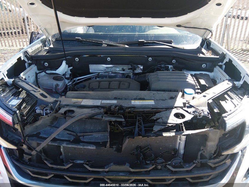 2024 Volkswagen Atlas Cross Sport 2.0T Se W/Technology VIN: 1V2KE2CA1RC237004 Lot: 44545510