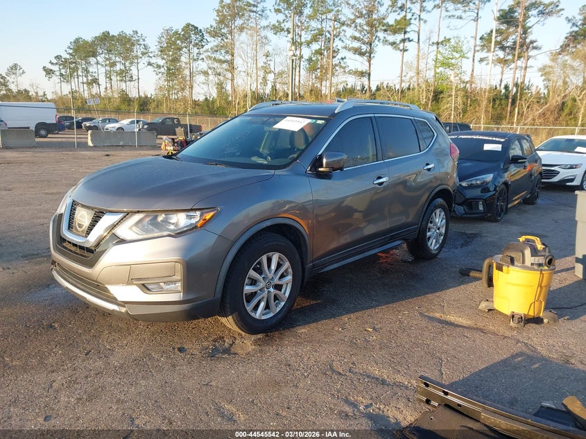2017 Nissan Rogue Sv