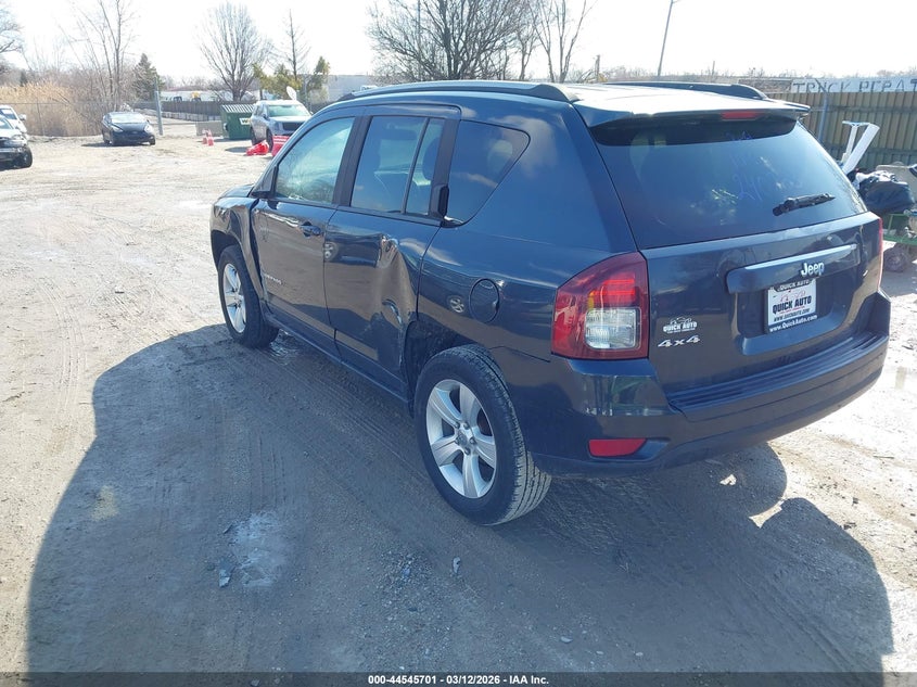 Vin: 1c4njdbb1fd240233, lot: 45042534, jeep compass sport 20153