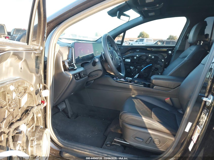 2025 Kia Sportage Plug-In Hybrid X-Line