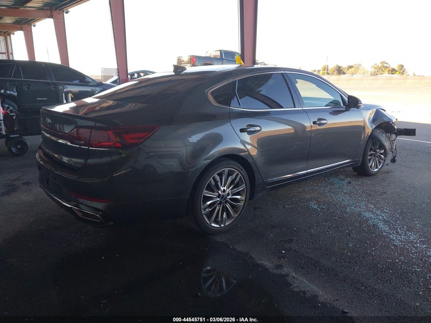 2020 Kia Cadenza Limited