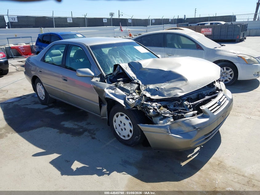 1999 Toyota Camry Le