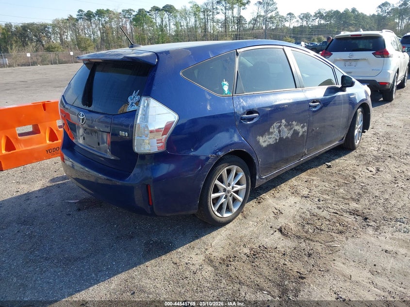 2013 Toyota Prius V Five