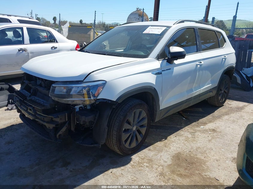 2022 Volkswagen Taos 1.5T S