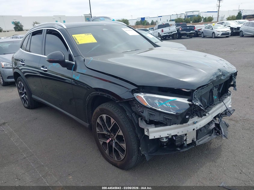 2025 Mercedes-Benz Glc 350E 4Matic