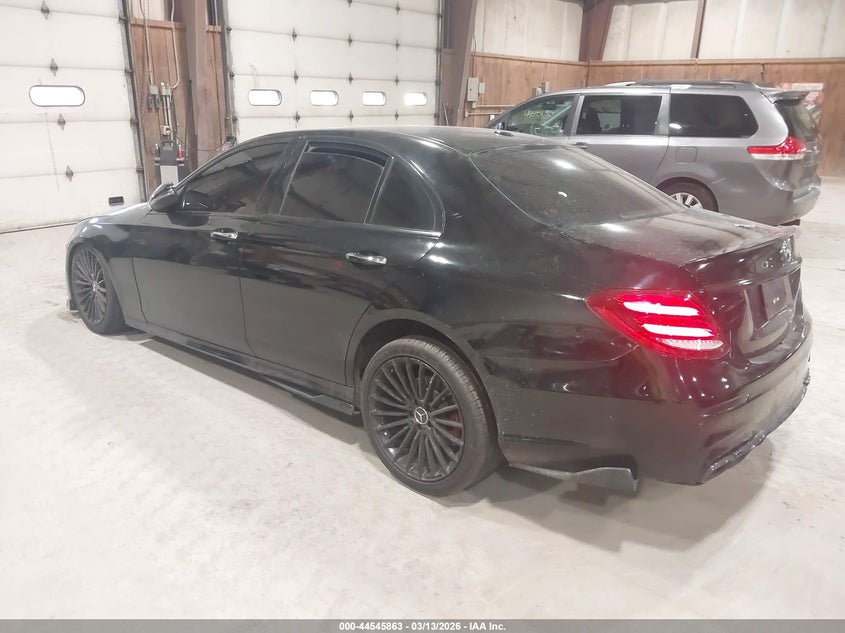 2017 Mercedes-Benz E 300 4Matic