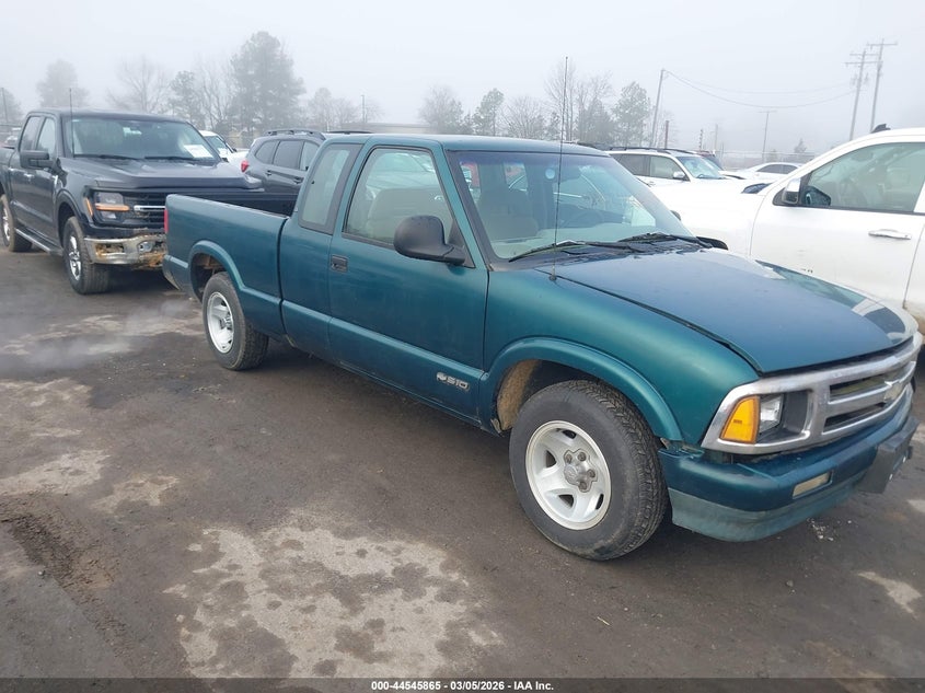 1GCCS19X7V8201917 CHEVROLET S-10 Photo 1