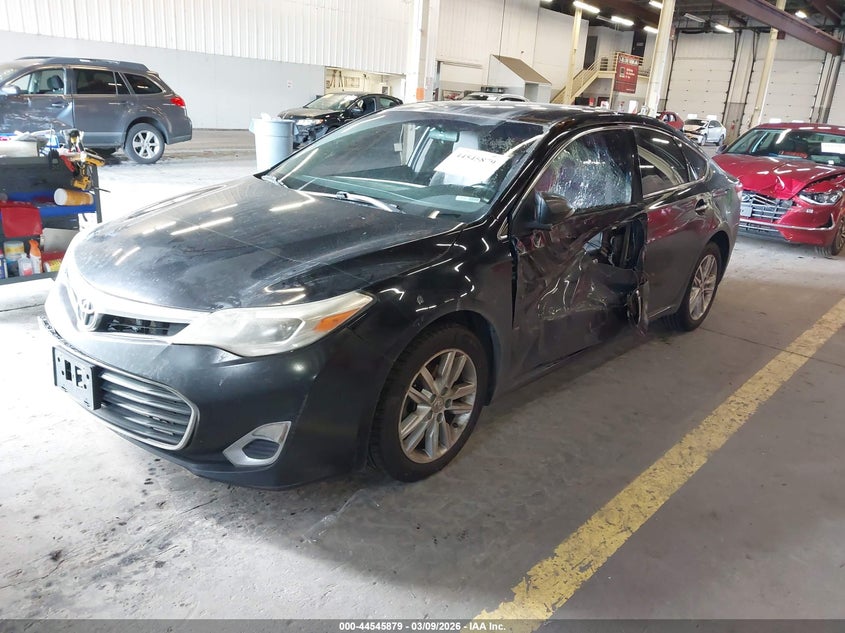 2014 Toyota Avalon Xle