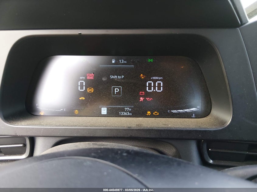 2025 HYUNDAI ELANTRA auction photo 7