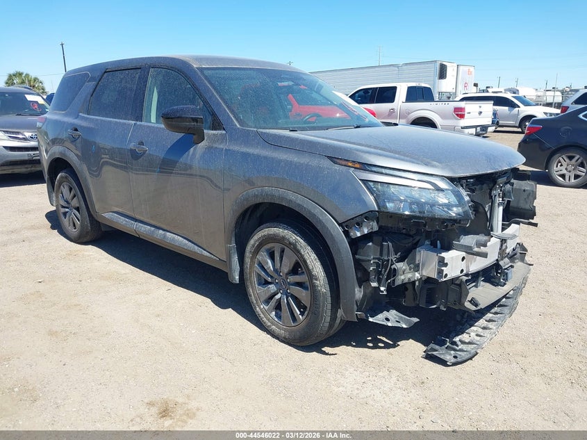 2024 Nissan Pathfinder S Fwd