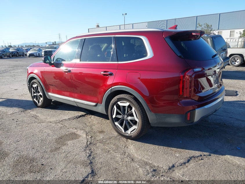 2023 Kia Telluride S