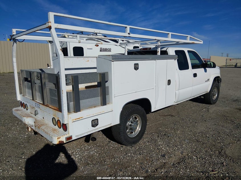 2004 Chevrolet Silverado 2500Hd Ls