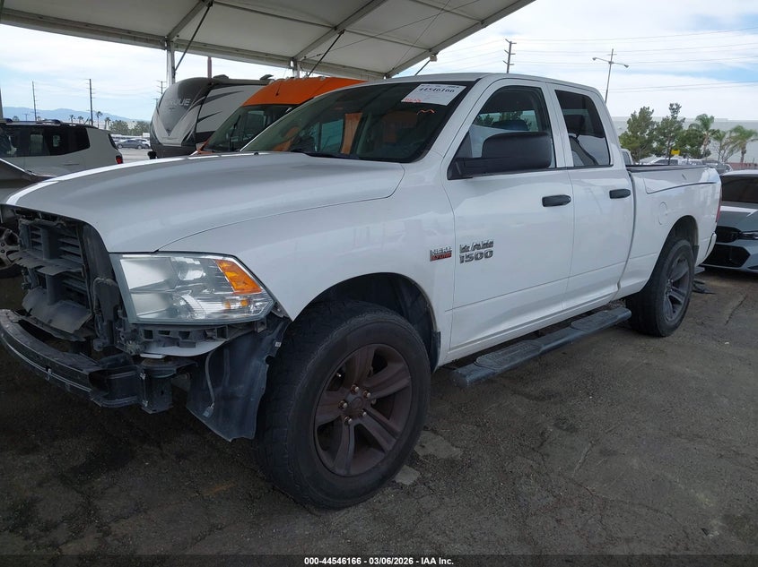 Vin: 1c6rr6ft7js211341, lot: 45042999, ram 1500 express  4x2 6'4 box 20182