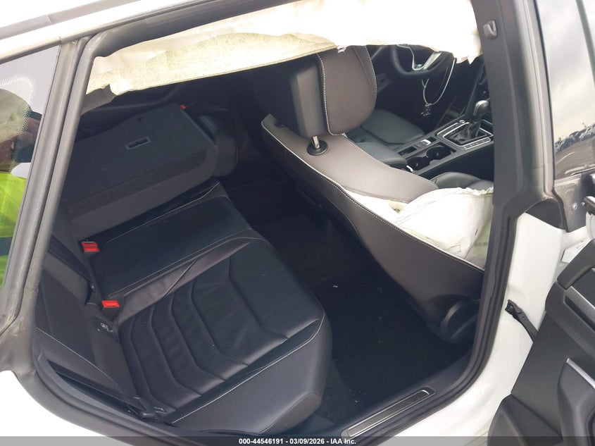 2022 Volkswagen Arteon 2.0T Sel R-Line VIN: WVWAR7ANXNE011157 Lot: 44546191