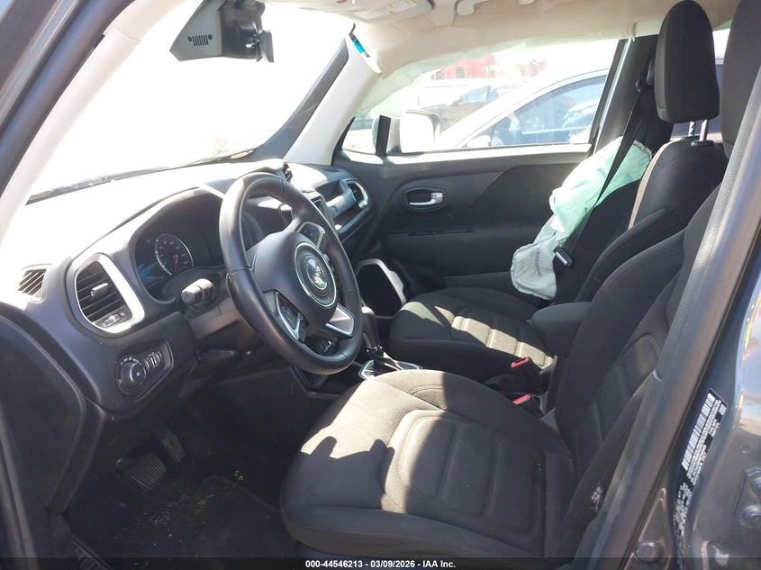 2021 Jeep Renegade Latitude Fwd