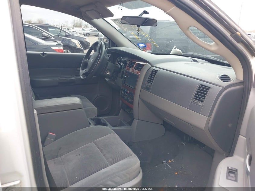 2005 Dodge Durango Slt