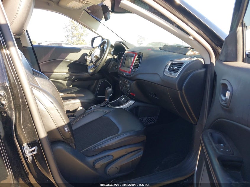 2020 Jeep Compass Latitude Fwd