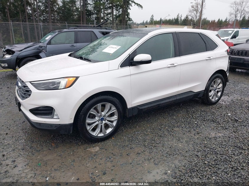 2019 Ford Edge Titanium