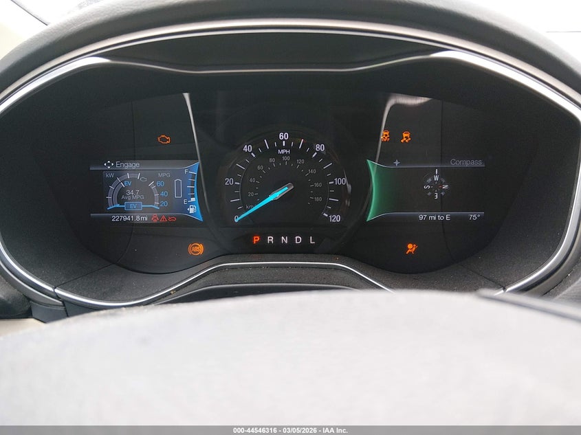 2015 Ford Fusion Hybrid Se VIN: 3FA6P0LU5FR296782 Lot: 44546316