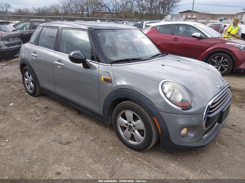 2016 Mini Hardtop Cooper