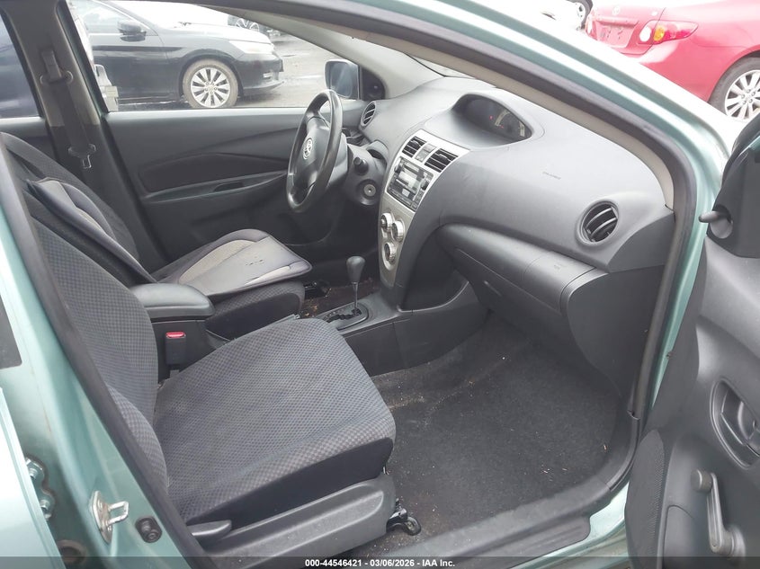 2007 Toyota Yaris