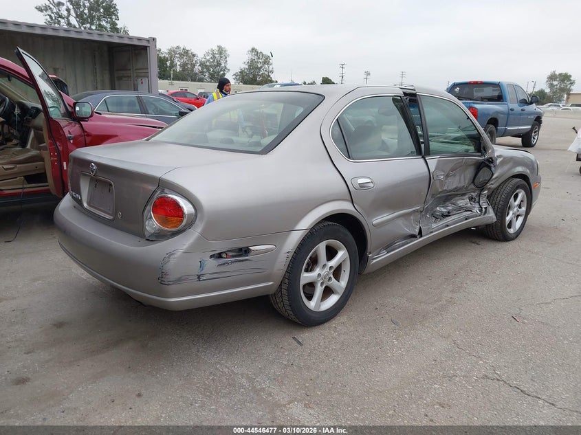 2002 Nissan Maxima Gxe