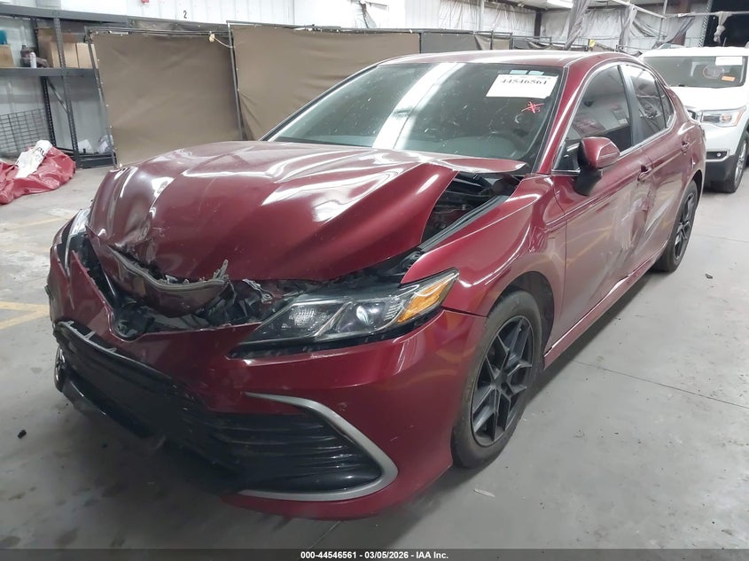 2021 Toyota Camry Le