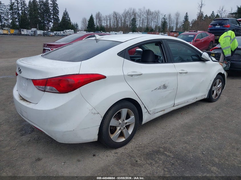 2013 Hyundai Elantra Gls