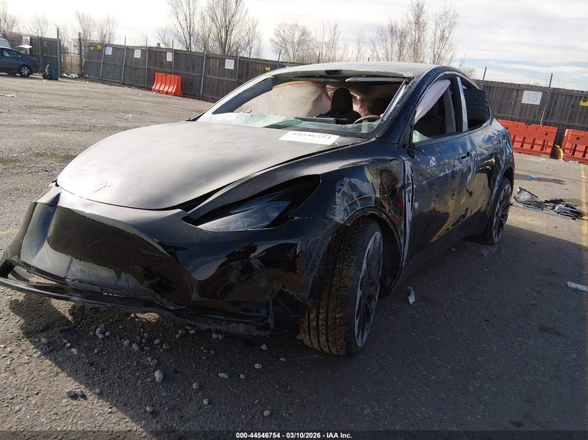 2025 Tesla Model Y Performance Dual Motor All-Wheel Drive