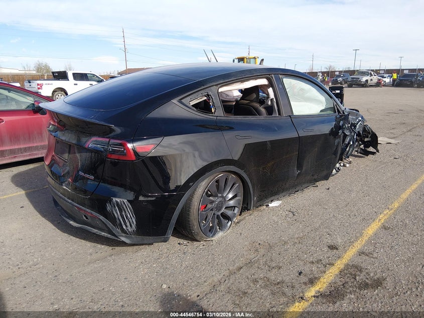 2025 Tesla Model Y Performance Dual Motor All-Wheel Drive
