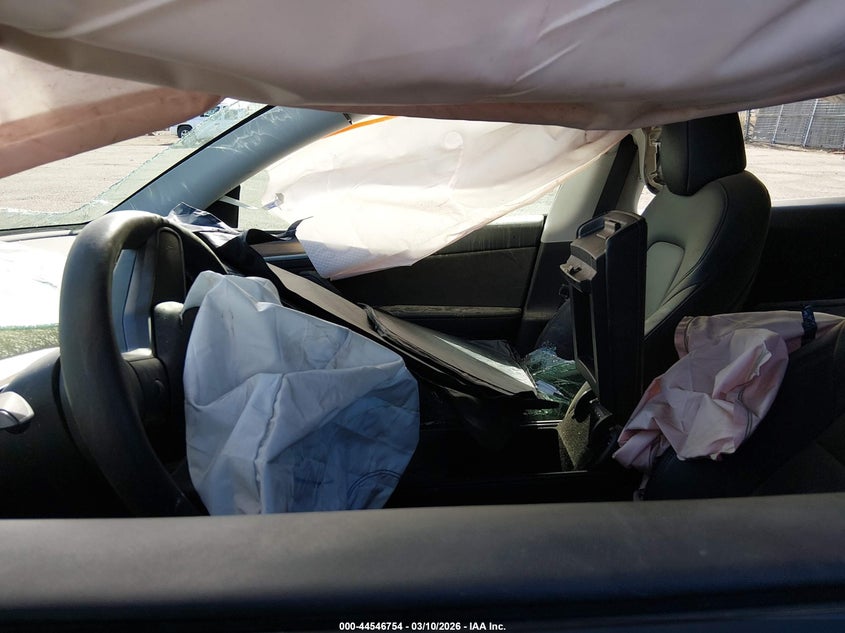 2025 Tesla Model Y Performance Dual Motor All-Wheel Drive