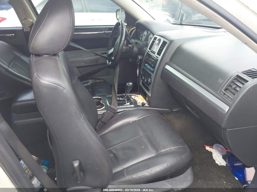 2010 Chrysler 300 Touring/Signature Series/Executive Series