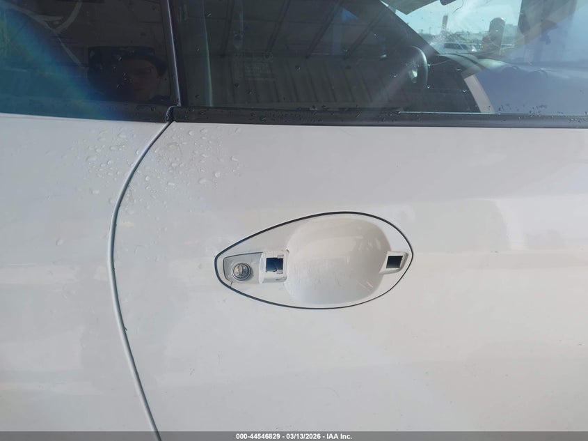 2007 Hyundai Tiburon Gs VIN: KMHHM66D57U246089 Lot: 44546829