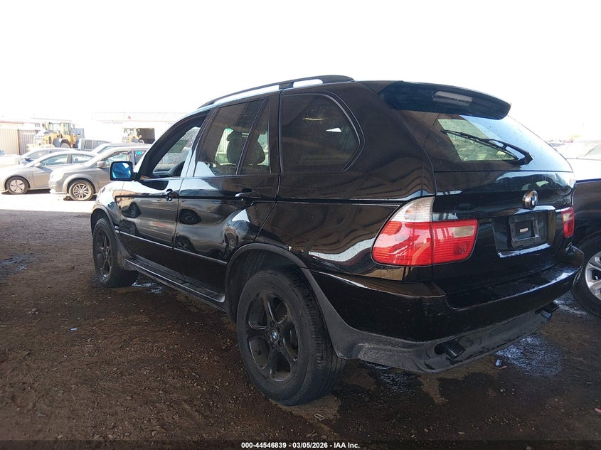 2003 BMW X5 3.0I