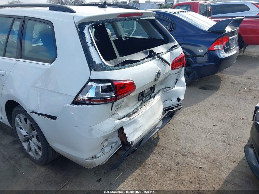 2015 Volkswagen Golf Sportwagen Tsi Se 4-Door VIN: 3VWC17AU4FM509886 Lot: 44546936