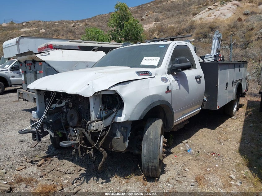 2022 RAM 5500 CHASSIS auction photo 2