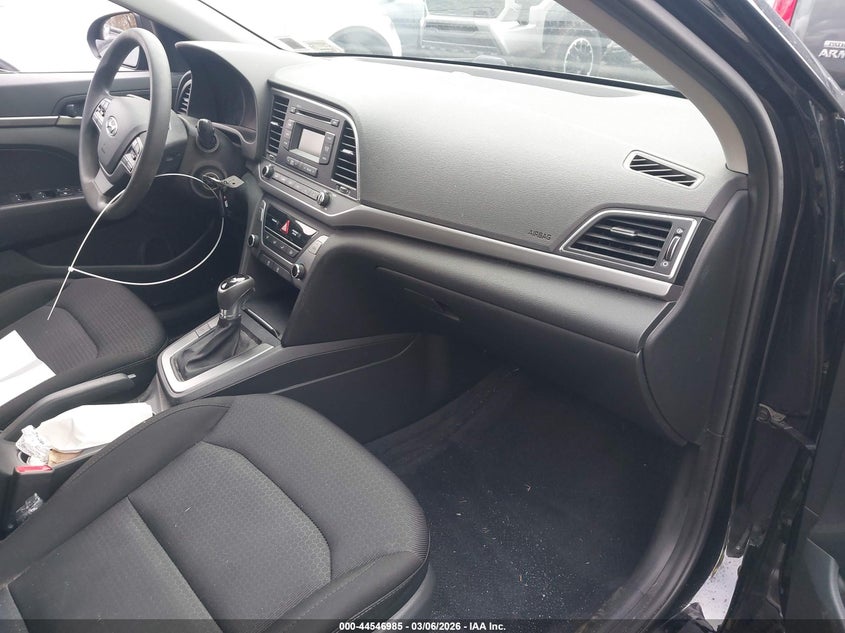 2018 Hyundai Elantra Se