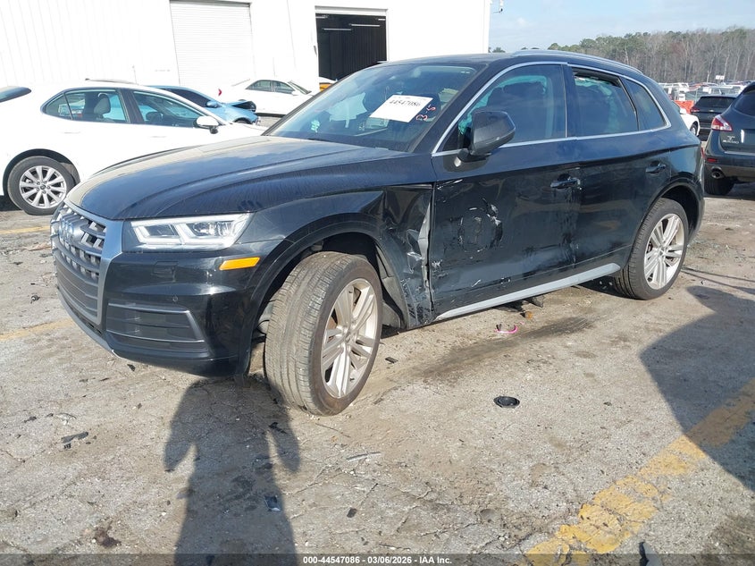 2018 Audi Q5 2.0T Premium/2.0T Tech Premium